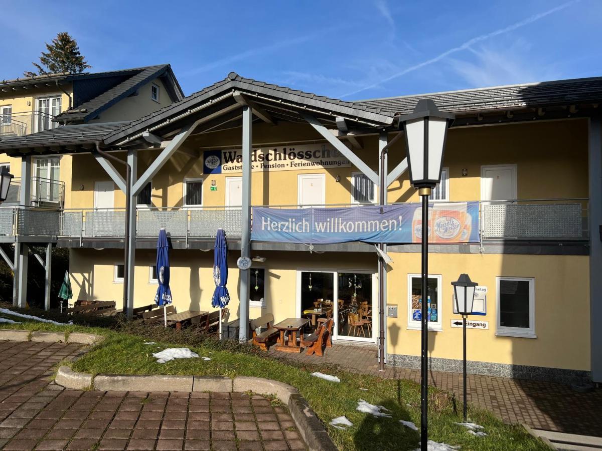 Gaststaette & Pension Waldschloesschen Oberhof  Ngoại thất bức ảnh
