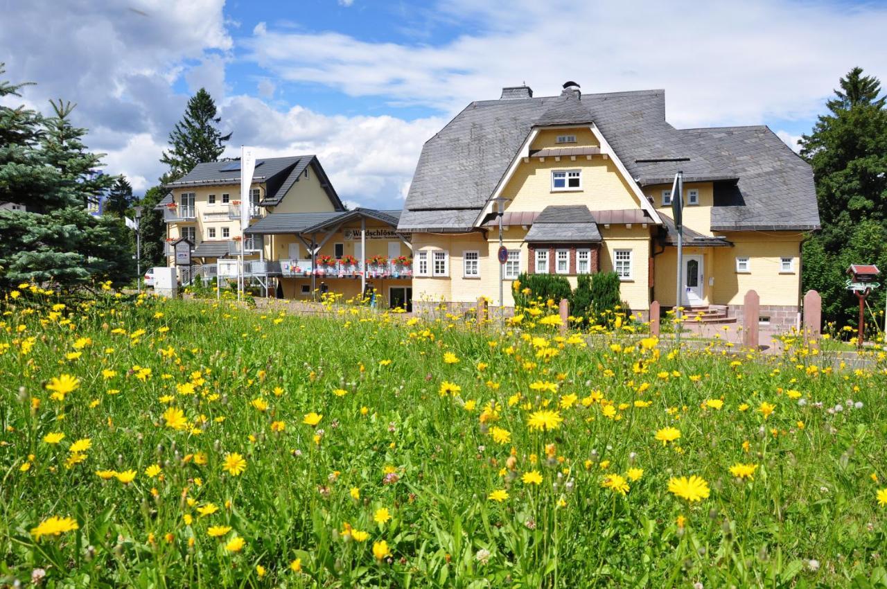 Gaststaette & Pension Waldschloesschen Oberhof  Ngoại thất bức ảnh